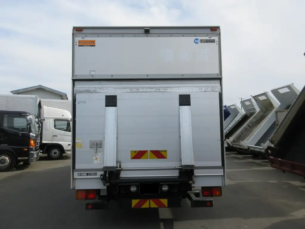 日野 レンジャー 中型/増トン アルミバン パワーゲート 床鉄板の中古トラック画像4