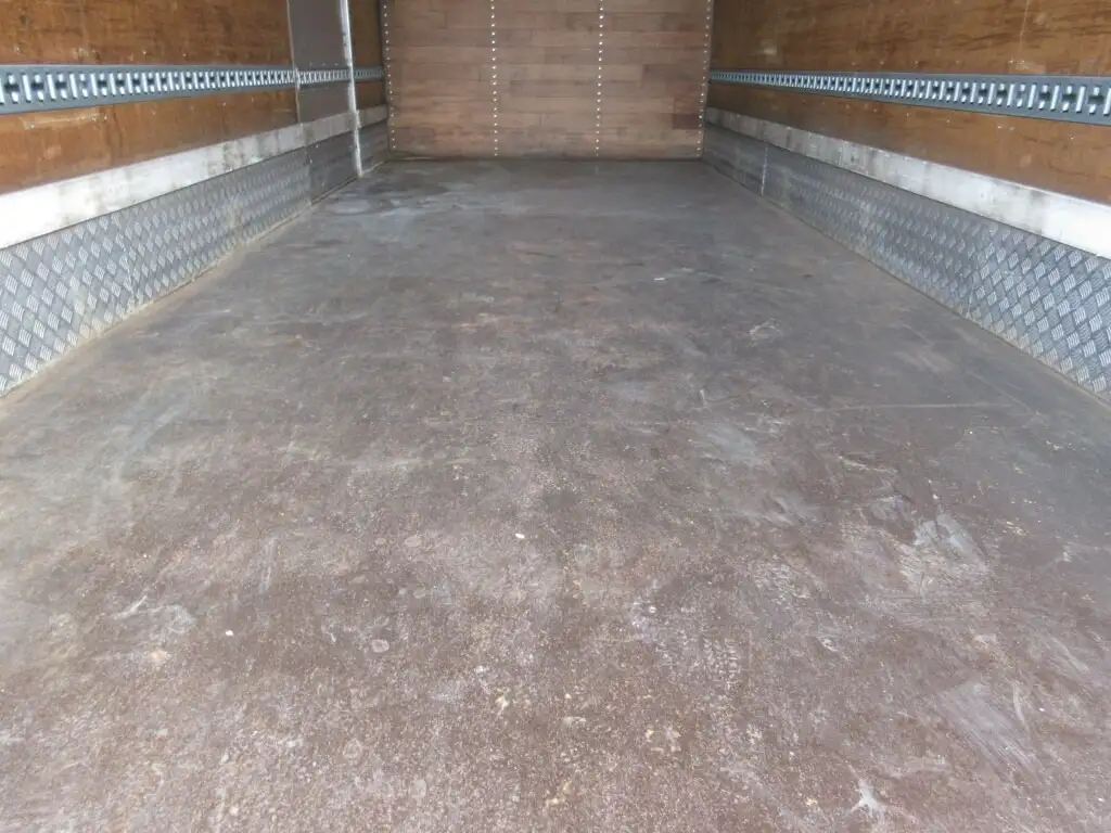 日野 レンジャー 中型/増トン アルミバン パワーゲート 床鉄板の中古トラック画像7