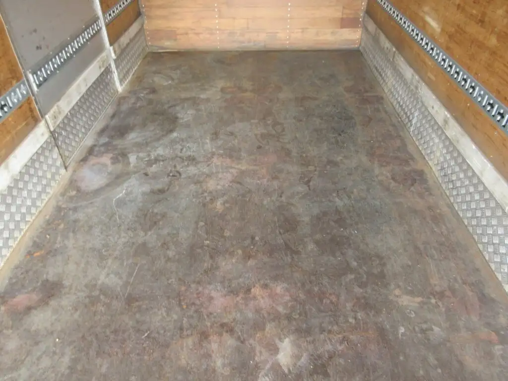 日野 レンジャー 中型/増トン アルミバン パワーゲート 床鉄板の中古トラック画像8