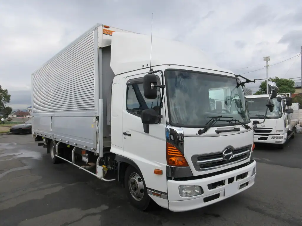 日野 レンジャー 中型/増トン ウイング パワーゲート エアサスの中古トラック画像2