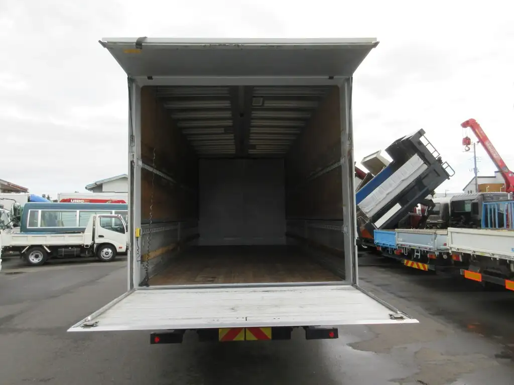 日野 レンジャー 中型/増トン ウイング パワーゲート エアサスの中古トラック画像6