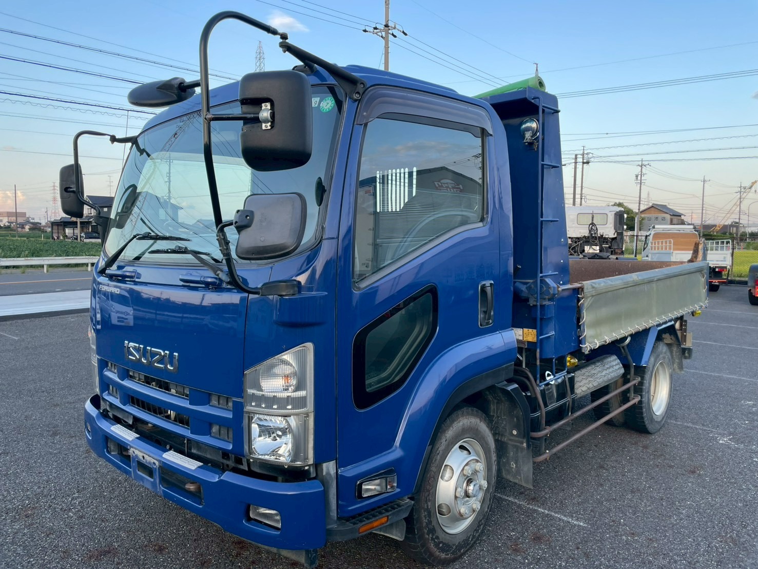 いすゞ フォワード 中型/増トン ダンプ 標準