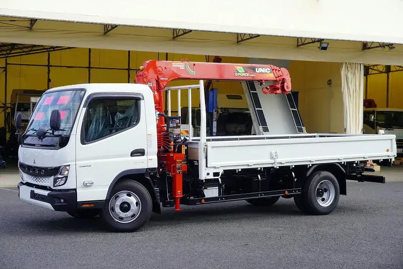 三菱 キャンター 小型 クレーン付 4段 ラジコン の中古トラック【車両No.200084】