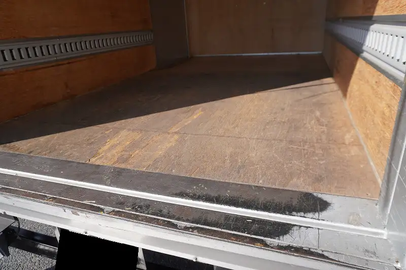 三菱 キャンター 小型 アルミバン パワーゲート サイドドアの中古トラック画像7