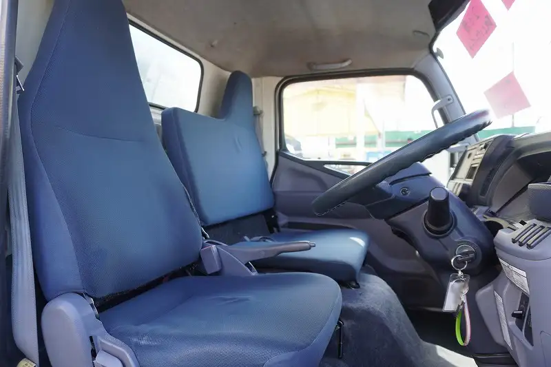 三菱 キャンター 小型 アルミバン パワーゲート サイドドアの中古トラック画像11