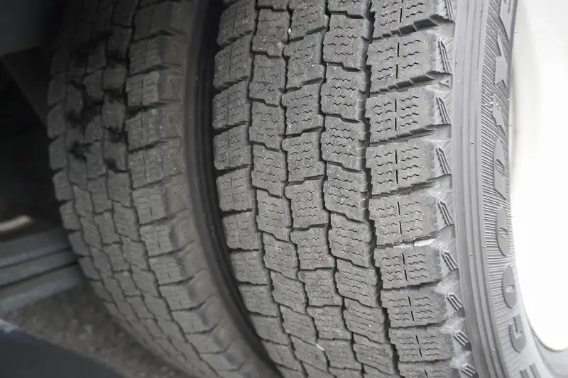 いすゞ エルフ 小型 アルミバン パワーゲート サイドドアの中古トラック画像20