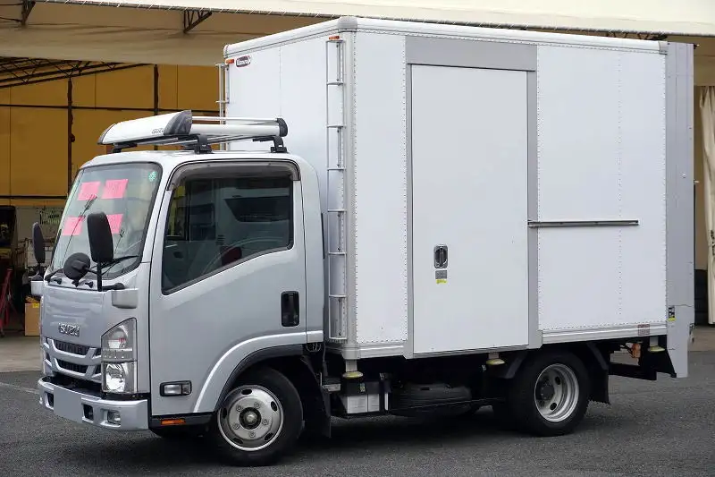 いすゞ エルフ 小型 アルミバン パワーゲート サイドドア の中古トラック【車両No.200087】