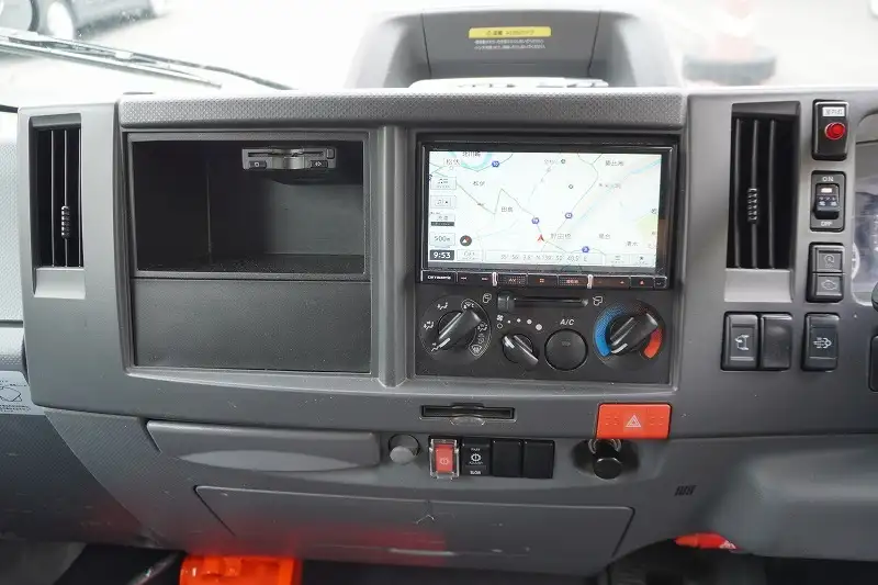 いすゞ エルフ 小型 アルミバン パワーゲート サイドドアの中古トラック画像13