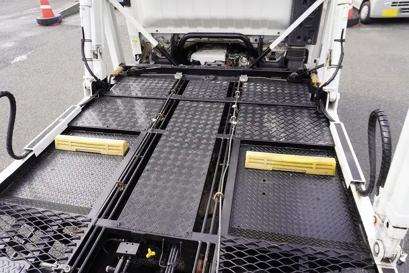 いすゞ エルフ 小型 車両重機運搬 ラジコン ウインチの中古トラック画像6