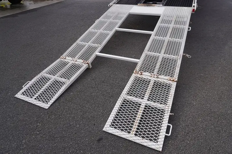 いすゞ エルフ 小型 車両重機運搬 ラジコン ウインチの中古トラック画像9