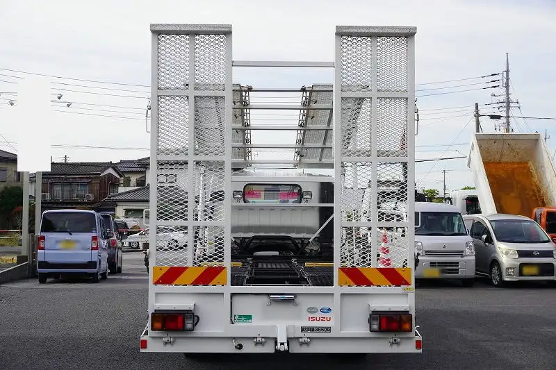 いすゞ エルフ 小型 車両重機運搬 ラジコン ウインチの中古トラック画像3