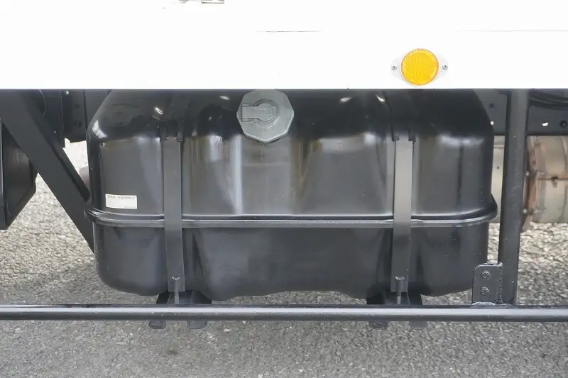 いすゞ エルフ 小型 車両重機運搬 ラジコン ウインチの中古トラック画像16