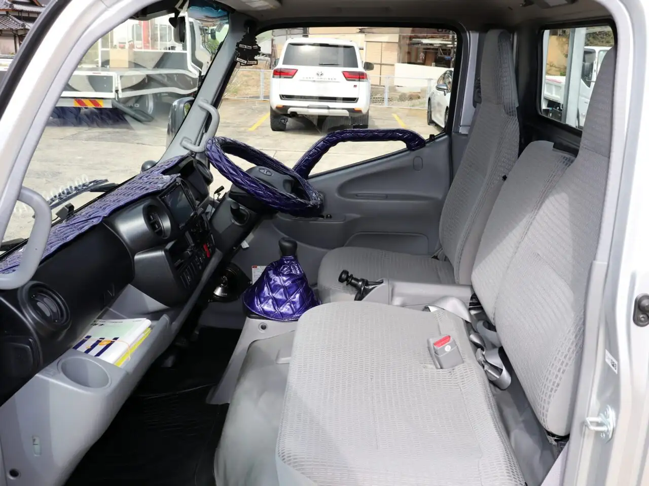 日野 デュトロ 小型 平ボディ TKG-XZU605M H30の中古トラック画像11