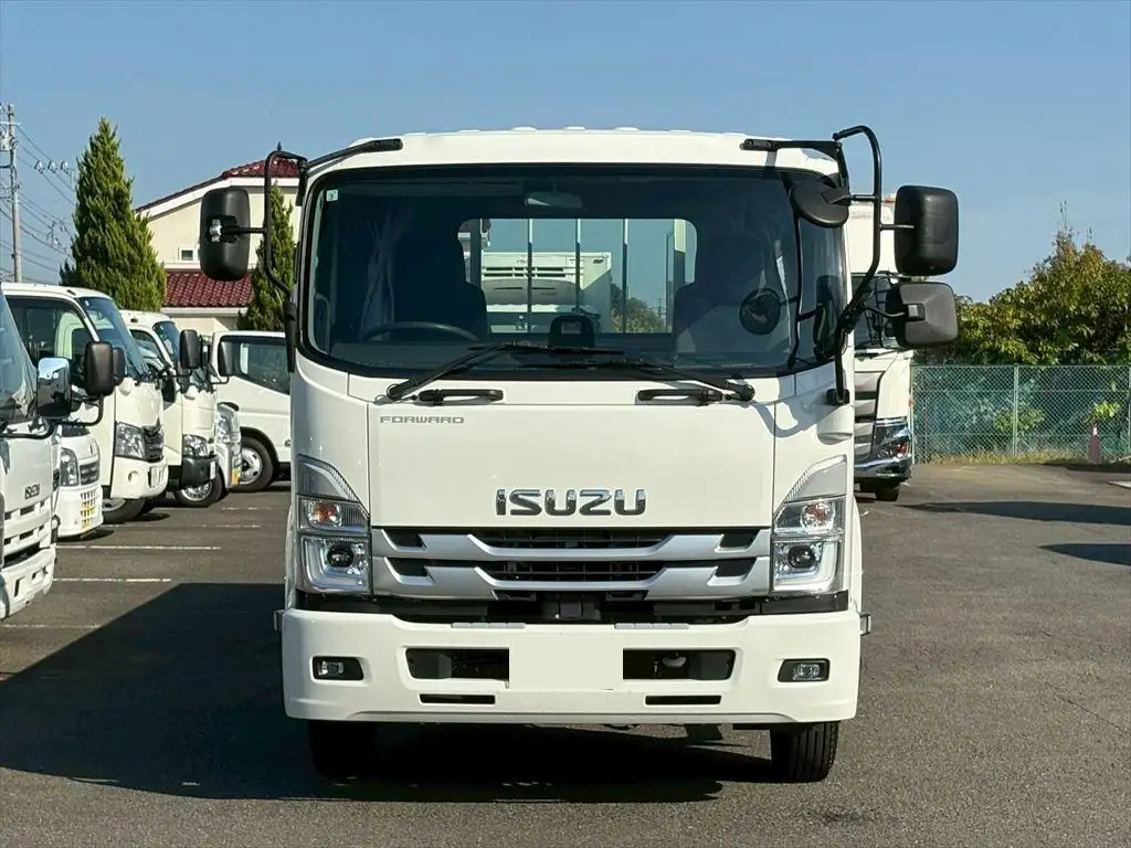 いすゞ フォワード 中型/増トン 平ボディ ベッド 2PG-FRR90S2の中古トラック画像2