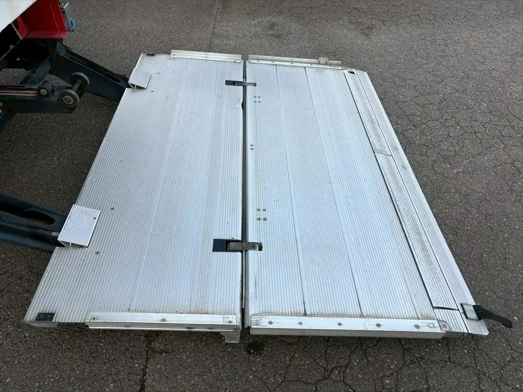 日野 レンジャー 中型/増トン 冷凍冷蔵 低温 パワーゲートの中古トラック画像13