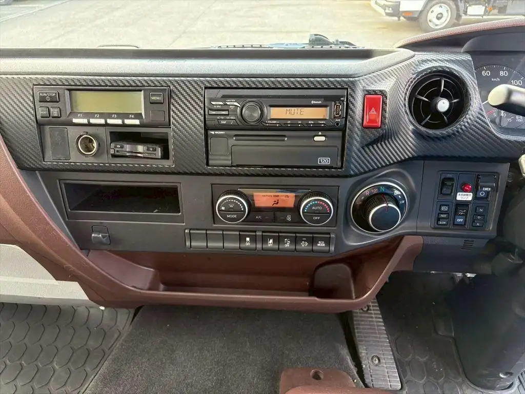 日野 レンジャー 中型/増トン 冷凍冷蔵 低温 パワーゲートの中古トラック画像16