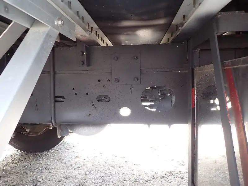 いすゞ フォワード 中型/増トン ウイング エアサス ベッドの中古トラック画像像17