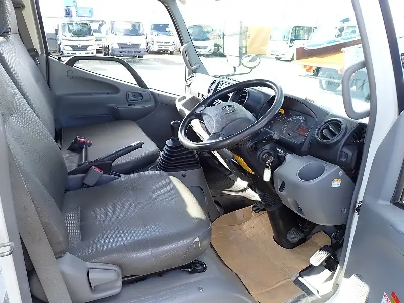 日野 デュトロ 小型 クレーン付 4段 ラジコンの中古トラック画像11