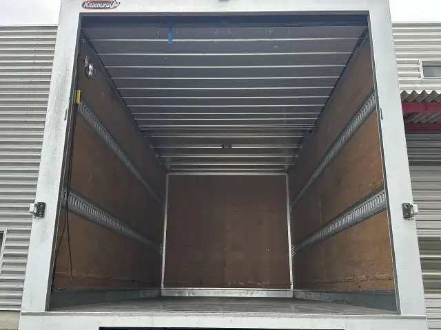 トヨタ ダイナ 小型 アルミバン パワーゲート シャッター式の中古トラック画像6