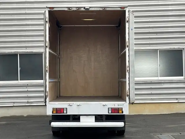 いすゞ エルフ 小型 アルミバン サイドドア 3枚観音の中古トラック画像5