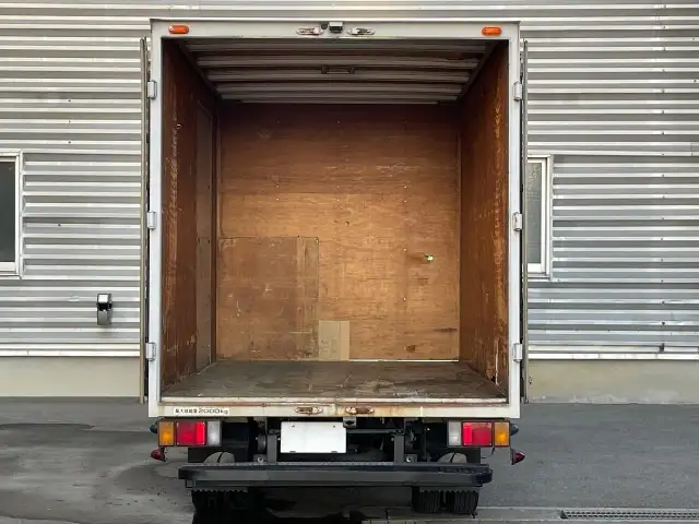 いすゞ エルフ 小型 アルミバン サイドドア TKG-NJR85ANの中古トラック画像5