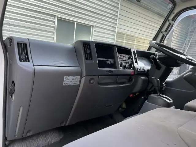 いすゞ エルフ 小型 アルミバン サイドドア TKG-NJR85ANの中古トラック画像12