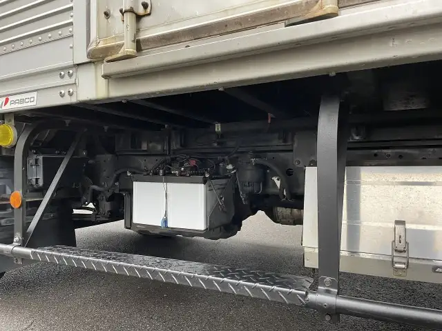 日野 デュトロ 小型 アルミバン パワーゲート サイドドアの中古トラック画像18