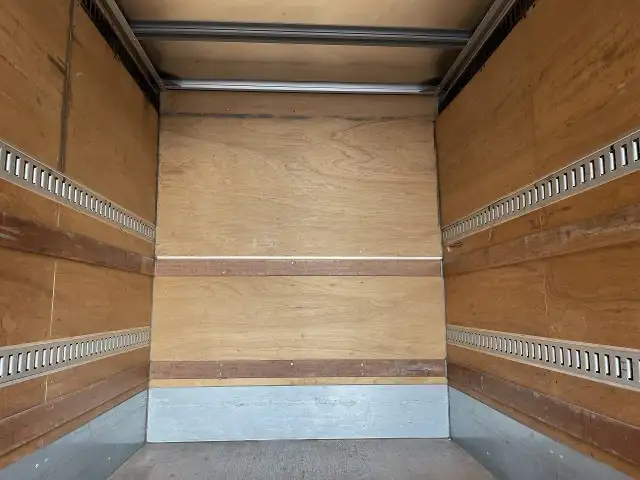 いすゞ エルフ 小型 アルミバン TRG-NLR85AN H27の中古トラック画像5