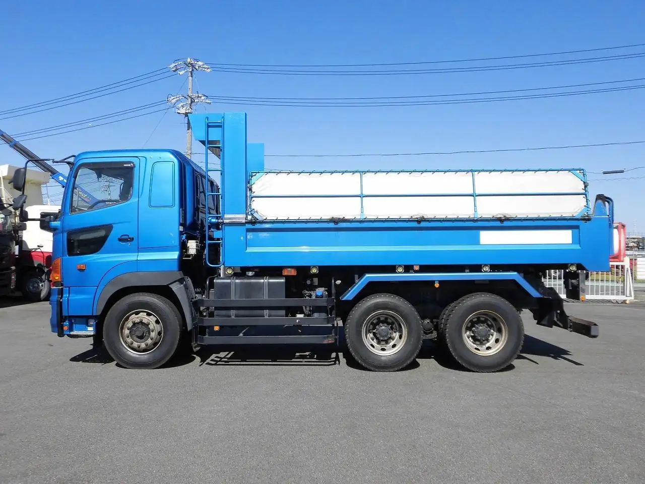日野 プロフィア 大型 ダンプ コボレーン ベッドの中古トラック画像4