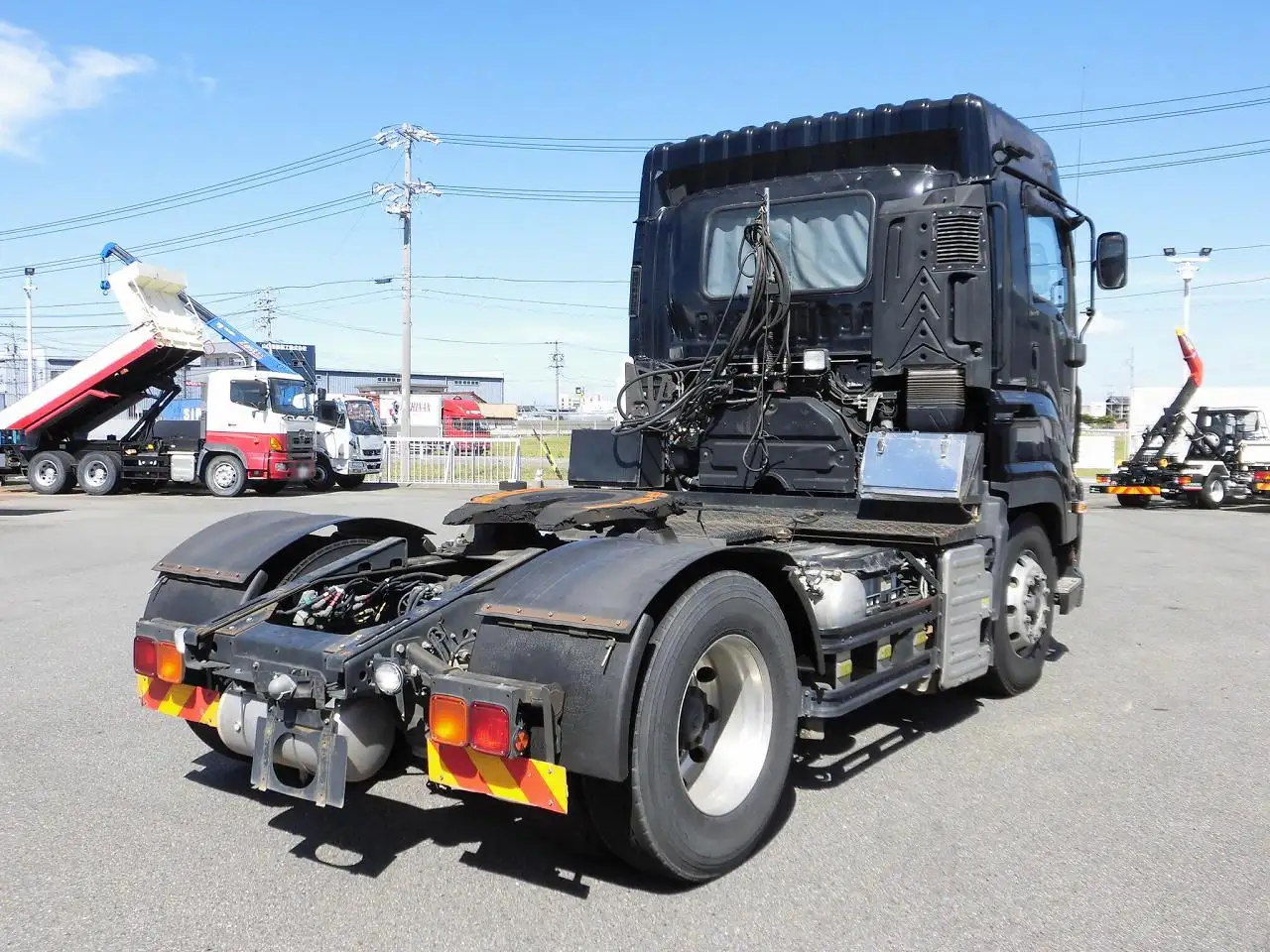 いすゞ ギガ 大型 トラクター ハイルーフ 1デフの中古トラック画像3