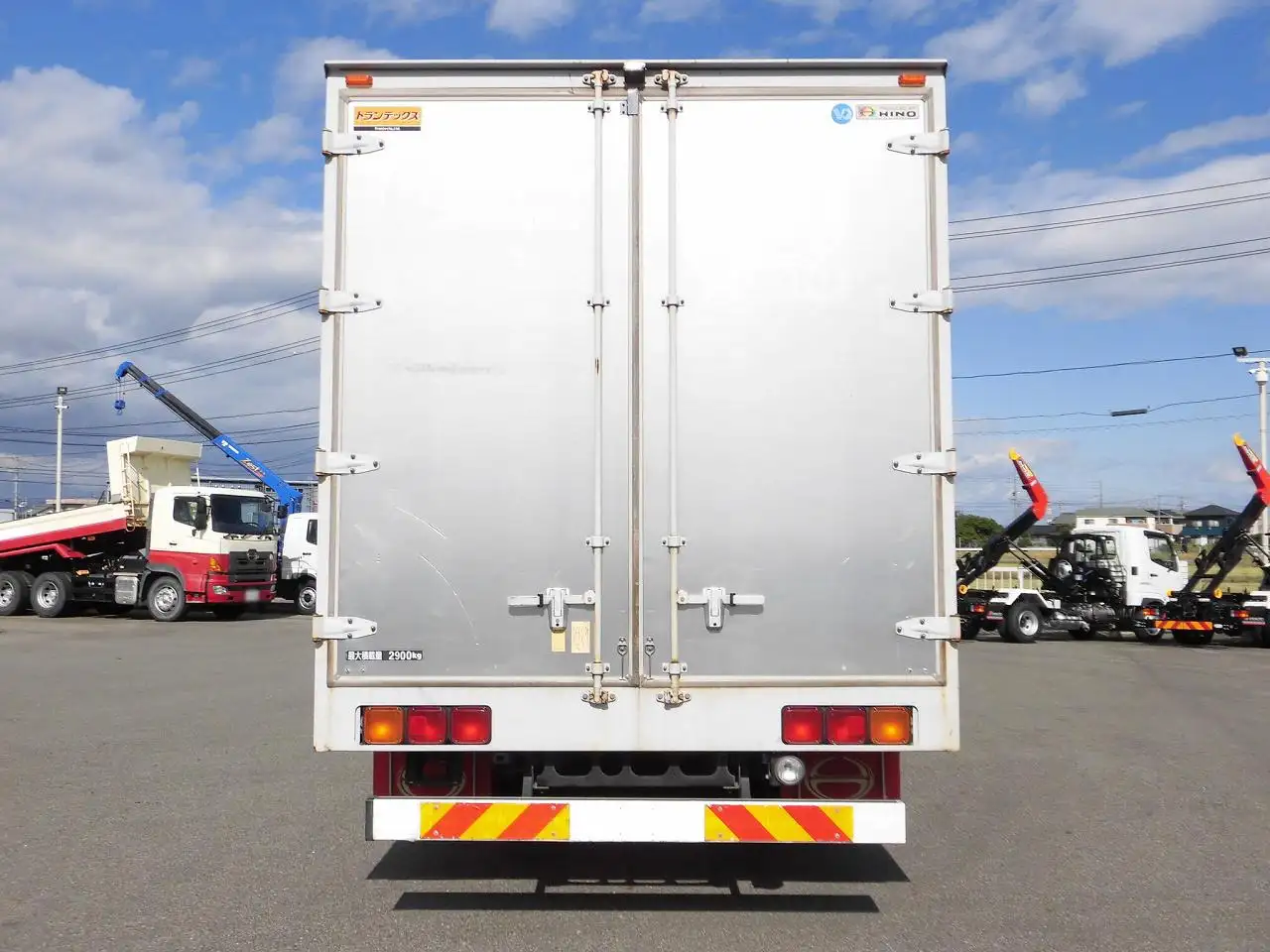 日野 レンジャー 中型/増トン ウイング エアサス ベッドの中古トラック画像4