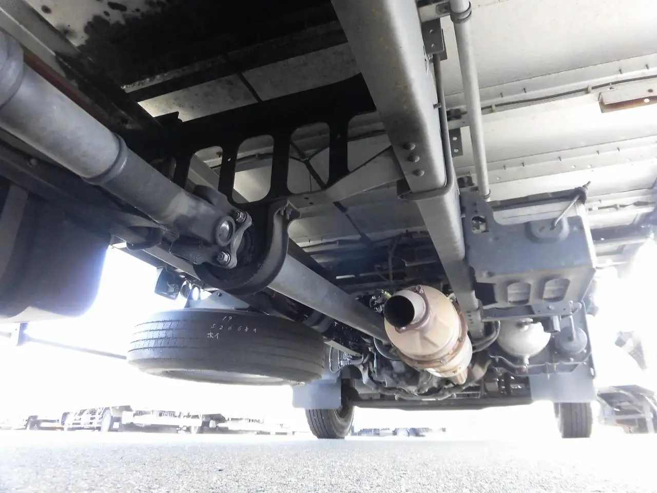 日野 レンジャー 中型/増トン ウイング エアサス ベッドの中古トラック画像18