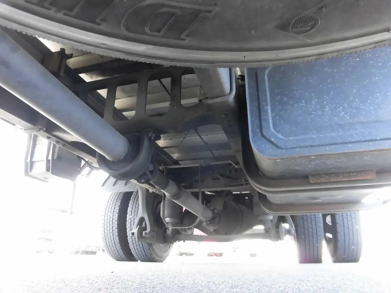 日野 レンジャー 中型/増トン ウイング エアサス ベッドの中古トラック画像16