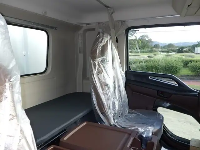 日野 レンジャー 中型/増トン 冷凍冷蔵 パワーゲート 床アルミの中古トラック画像11