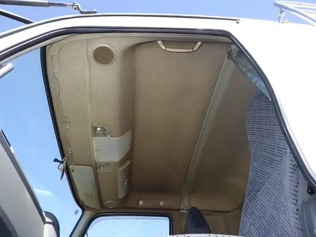 三菱 ファイター 中型/増トン 平ボディ 床鉄板 アルミブロックの中古トラック画像13
