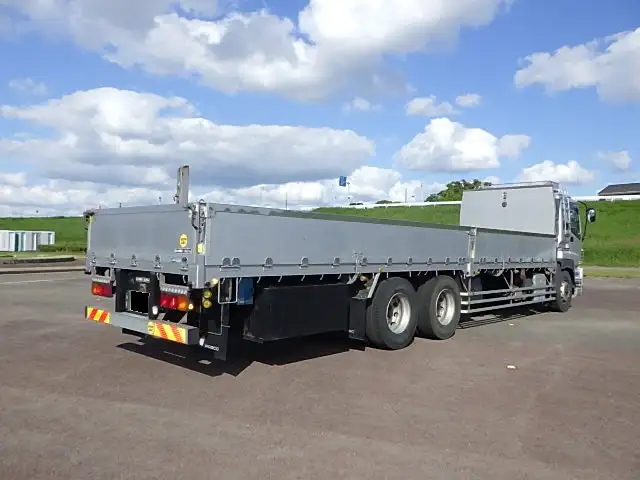 いすゞ ギガ 大型 平ボディ 床鉄板 アルミブロックの中古トラック画像3