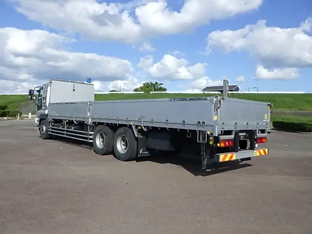 いすゞ ギガ 大型 平ボディ 床鉄板 アルミブロックの中古トラック画像4