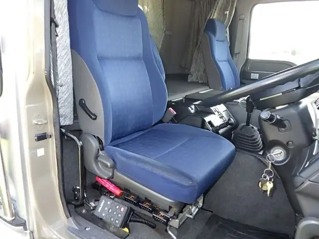 いすゞ ギガ 大型 平ボディ 床鉄板 アルミブロックの中古トラック画像11