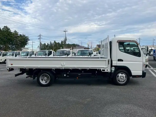 三菱 キャンター 小型 平ボディ  H30の中古トラック画像2