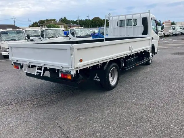 三菱 キャンター 小型 平ボディ  H30の中古トラック画像3