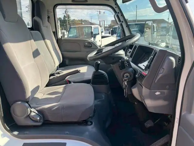 いすゞ エルフ 小型 平ボディ  H25の中古トラック画像7