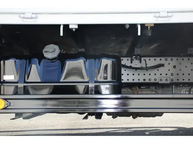 いすゞ エルフ 小型 平ボディ パワーゲート の中古トラック画像16