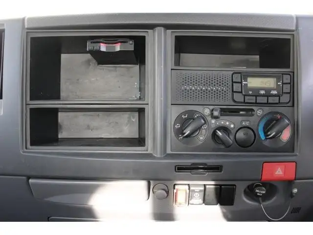 いすゞ エルフ 小型 平ボディ パワーゲート の中古トラック画像12