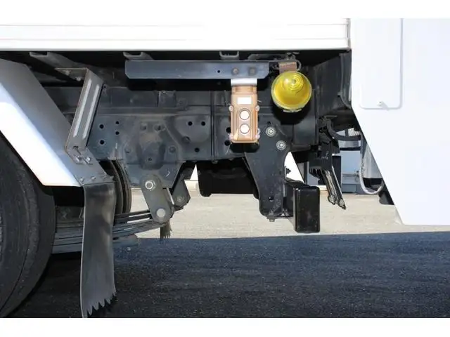 いすゞ エルフ 小型 アルミバン パワーゲート サイドドアの中古トラック画像像17