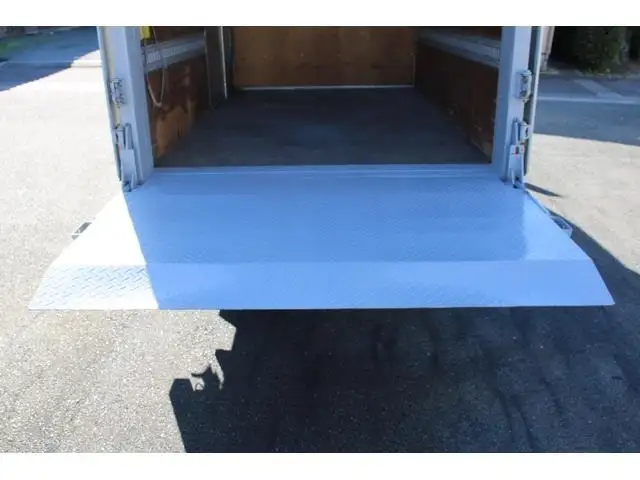 いすゞ エルフ 小型 アルミバン パワーゲート サイドドアの中古トラック画像10