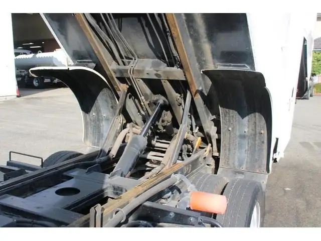 いすゞ エルフ 小型 パッカー車 巻き込み式 回転ダンプ式の中古トラック画像14