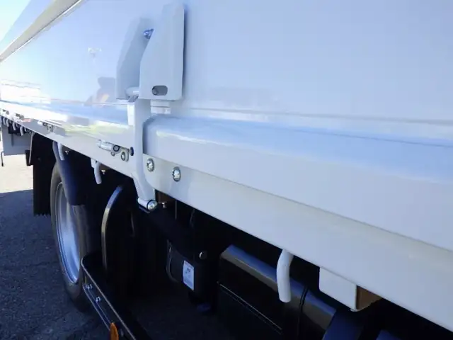 三菱 キャンター 小型 平ボディ 2RG-FEB50 R7の中古トラック画像9
