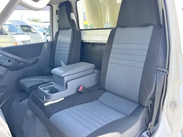 マツダ ボンゴ 小型 平ボディ DBF-SLP2T H30の中古トラック画像10