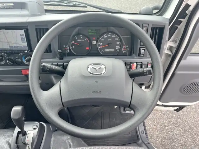 マツダ タイタン 小型 平ボディ パワーゲート 床鉄板の中古トラック画像12