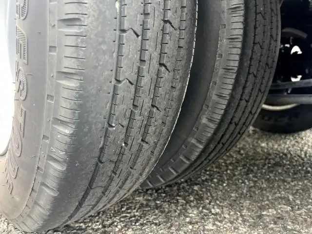 マツダ タイタン 小型 平ボディ パワーゲート 床鉄板の中古トラック画像20